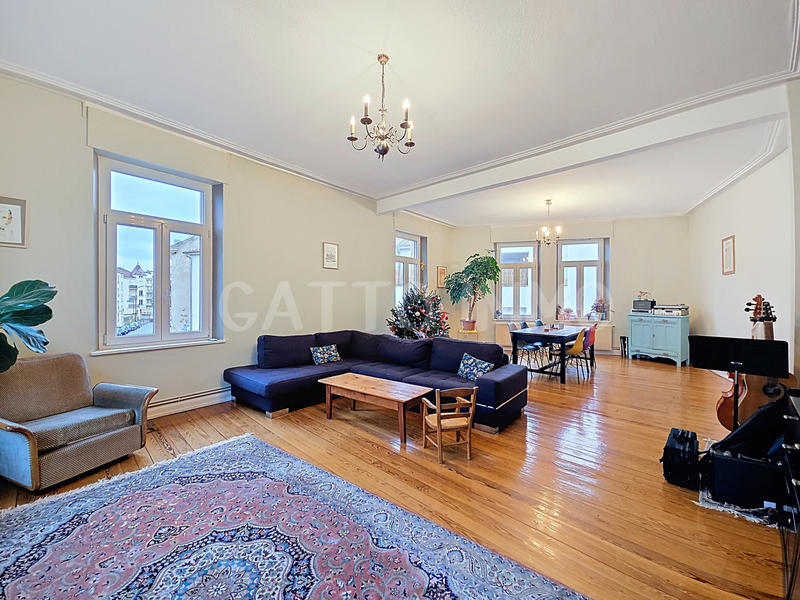 Appartement - 153 m² - 4 pièces