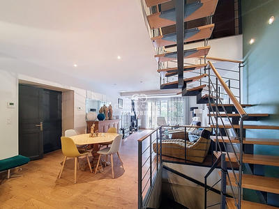 Maison ancienne - 250 m² - 9 pièces