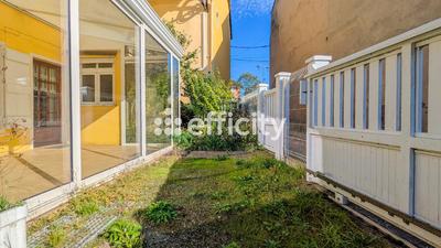 Maison - 153 m² - 6 pièces