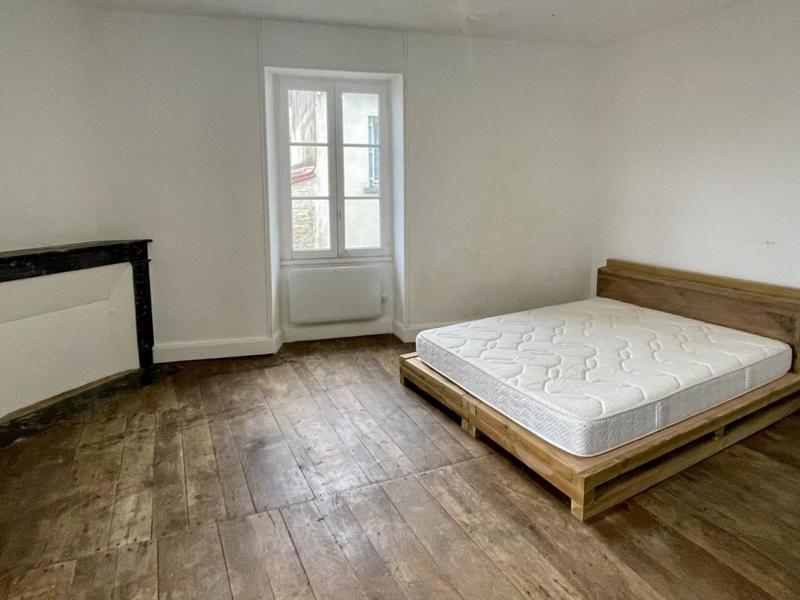 Maison - 161 m² - 7 pièces