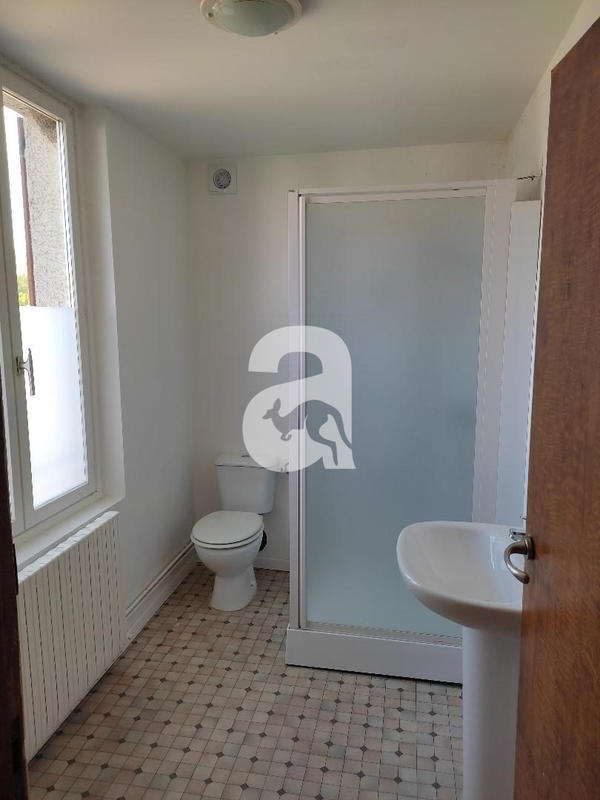 Maison ancienne - 97 m² - 4 pièces