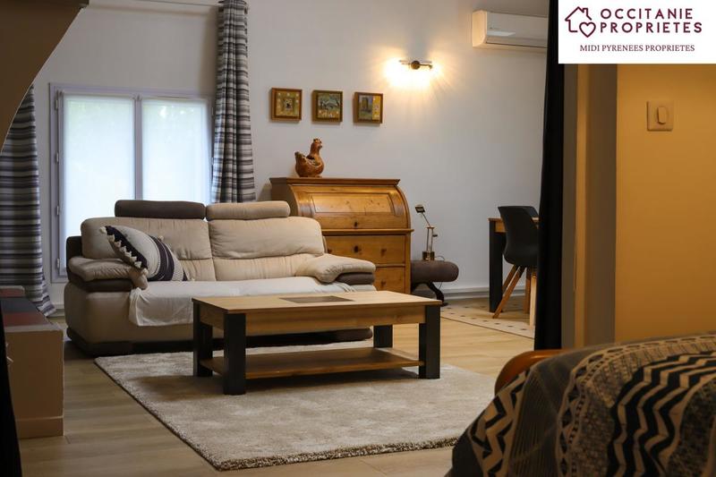 Propriété - 366 m² - 13 pièces