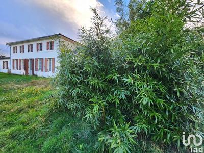 Maison - 165 m² - 6 pièces