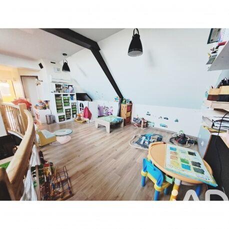 Maison - 160 m² - 7 pièces