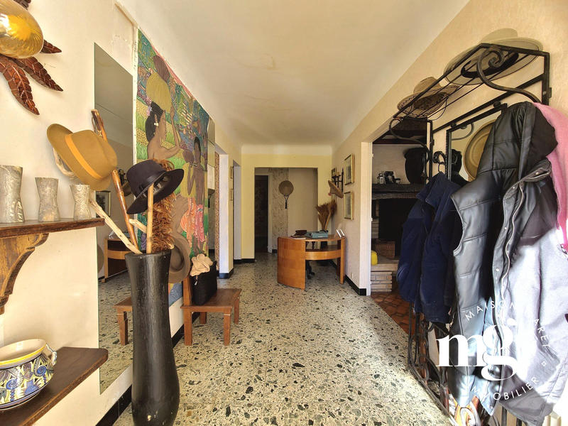 Maison ancienne - 250 m² - 9 pièces