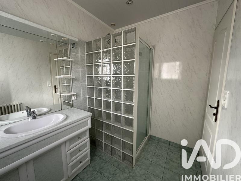 Maison - 85 m² - 5 pièces