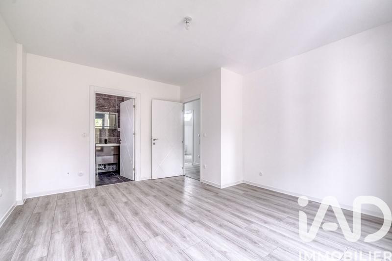 Maison - 143 m² - 6 pièces