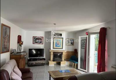 Villa - 180 m² - 7 pièces