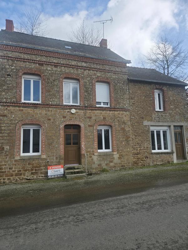 Maison - 140 m² - 6 pièces