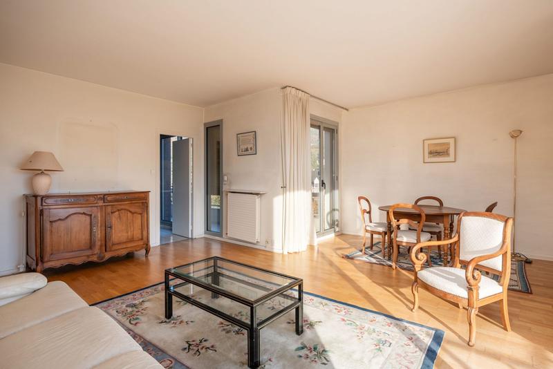 Appartement - 93 m² - 3 pièces