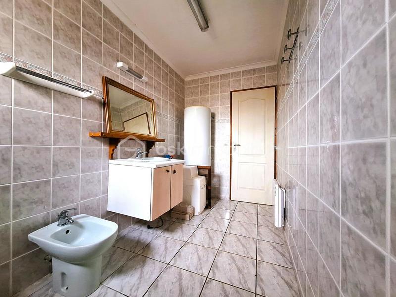 Maison traditionnelle - 137 m² - 5 pièces