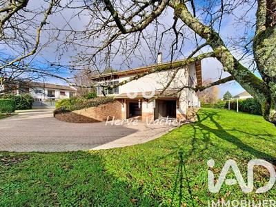 Maison - 127 m² - 5 pièces