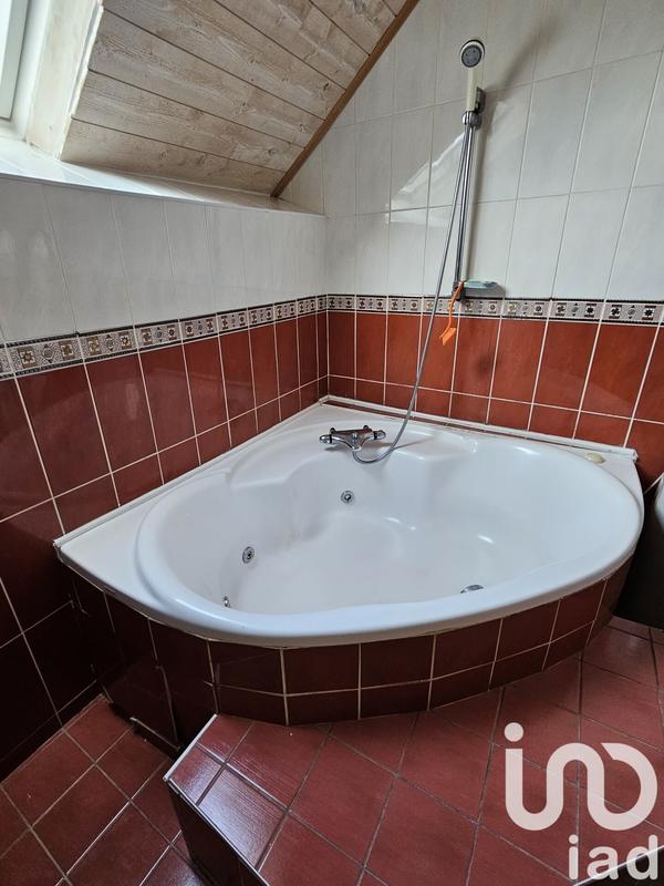 Maison - 145 m² - 6 pièces