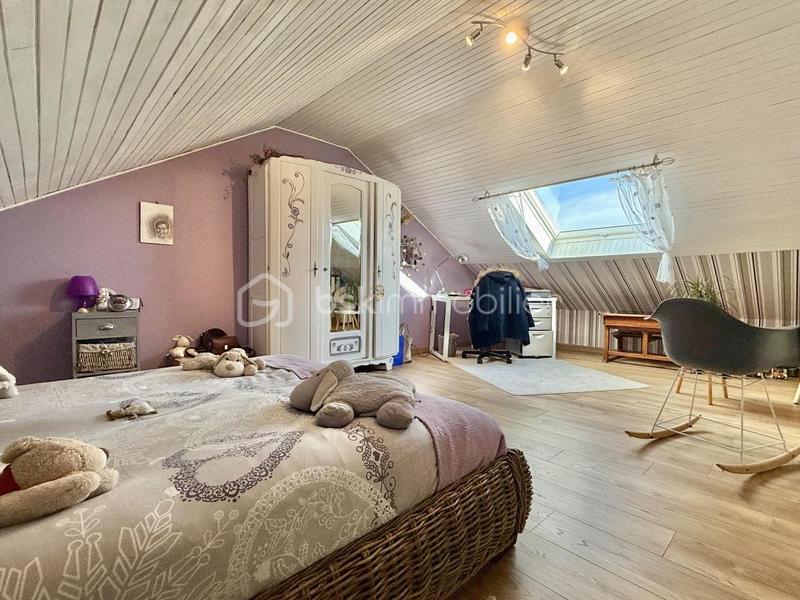 Pavillon - 150 m² - 5 pièces