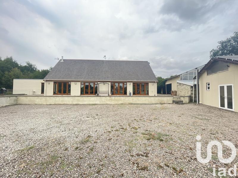 Maison - 200 m² - 7 pièces