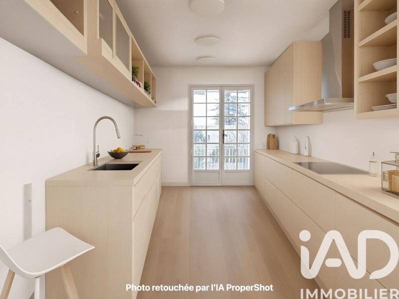 Maison - 140 m² - 6 pièces