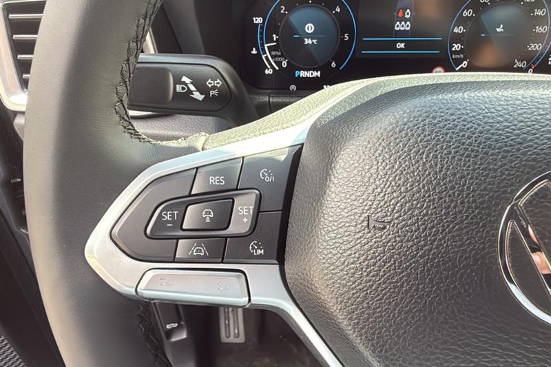 Volkswagen Amarok V6 240 Bva10 Aventura 4pl