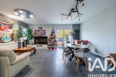 Maison - 145 m² - 6 pièces