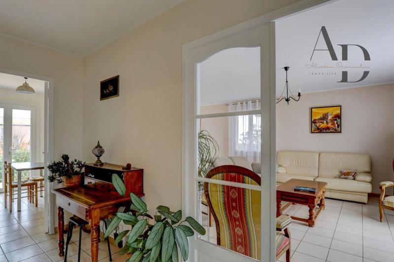 Maison - 111 m² - 5 pièces