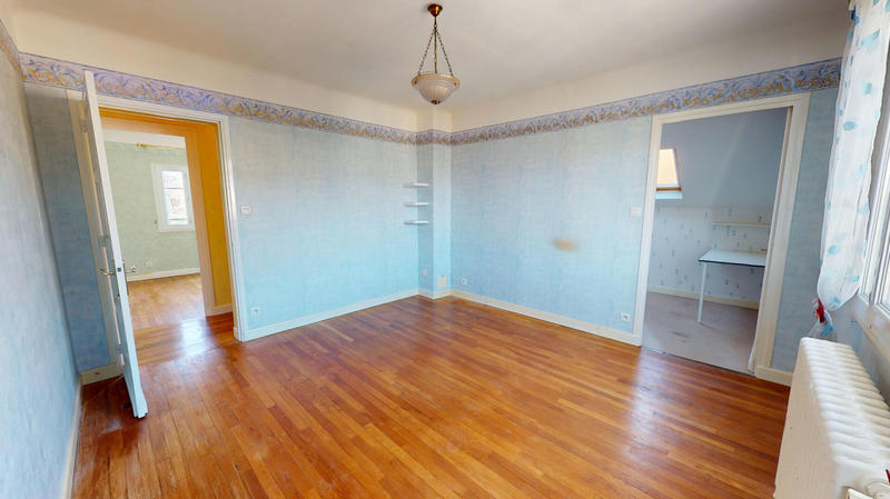 Maison - 120 m² - 6 pièces