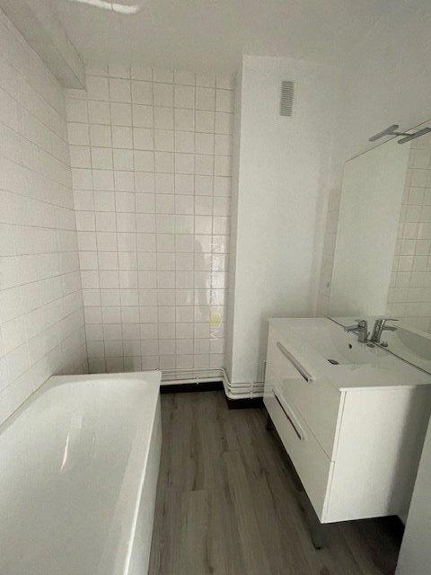 Appartement ancien - 70 m² - 3 pièces