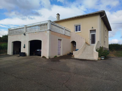 Villa - 170 m² - 6 pièces