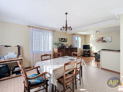 Maison - 78 m² - 3 pièces