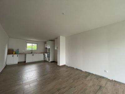 Maison - 122 m² - 2 pièces