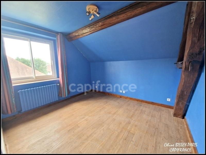 Maison - 245 m² - 8 pièces