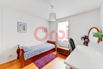 Appartement - 105 m² - 4 pièces