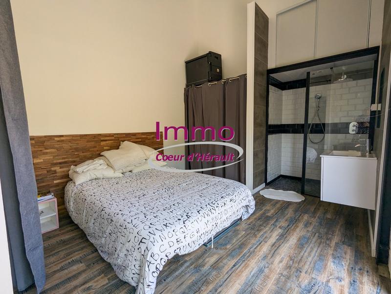 Maison - 187 m² - 4 pièces