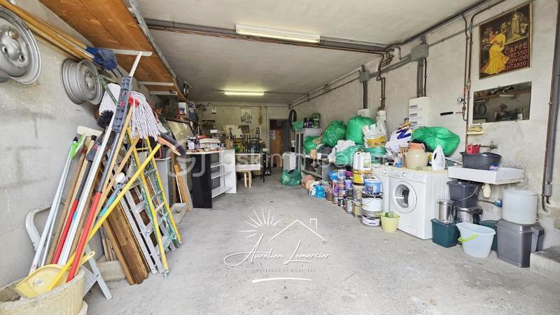 Maison - 195 m² - 6 pièces