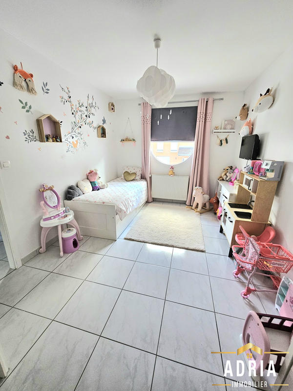 Maison traditionnelle - 100 m² - 4 pièces