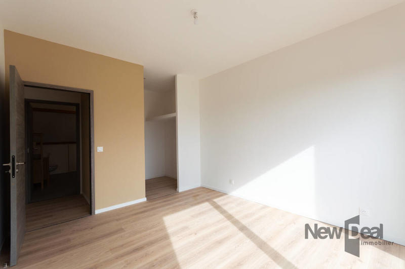 Appartement - 120 m² - 5 pièces