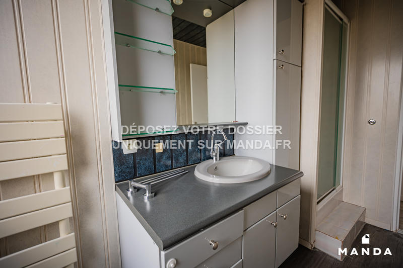 Appartement - 90 m² - 4 pièces