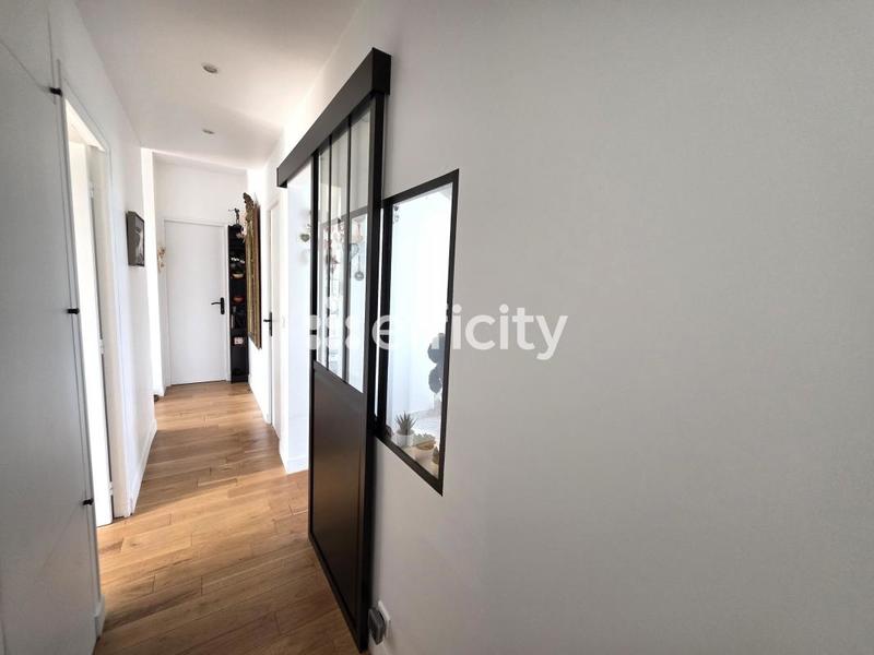 Appartement - 110 m² - 5 pièces