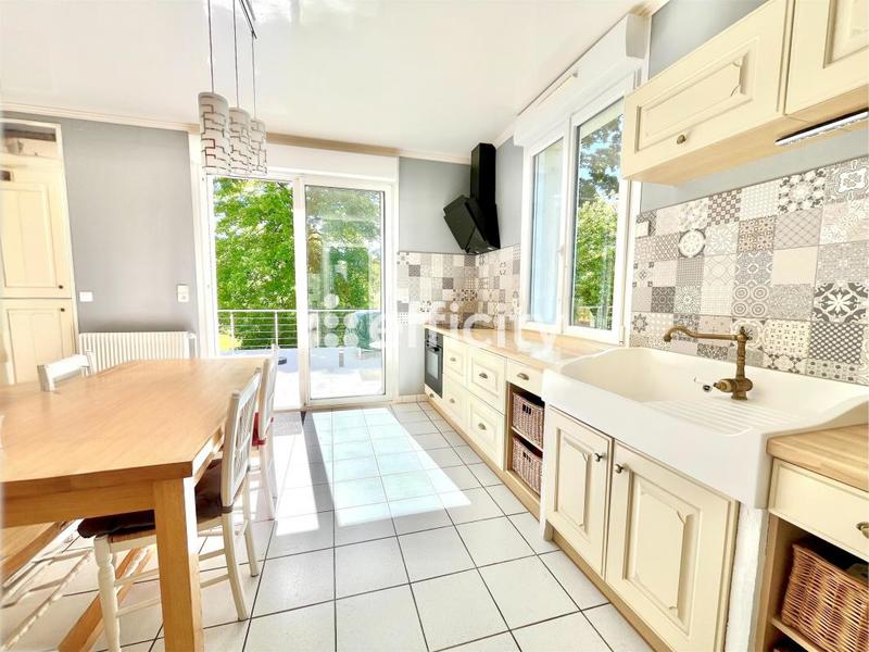 Maison - 155 m² - 7 pièces