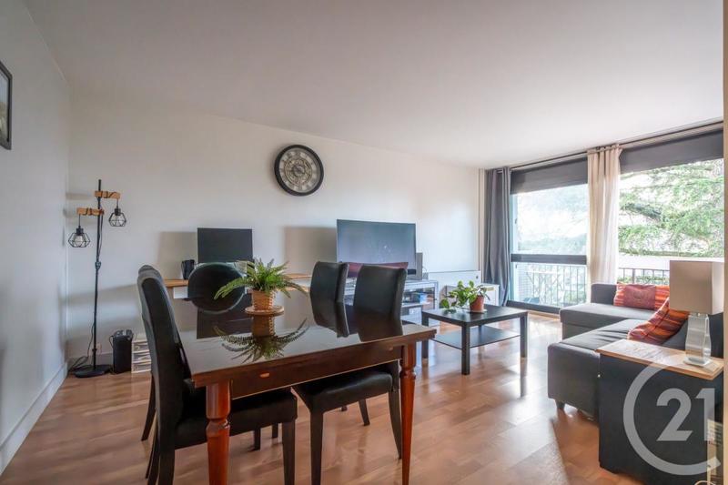 Appartement - 87 m² - 4 pièces