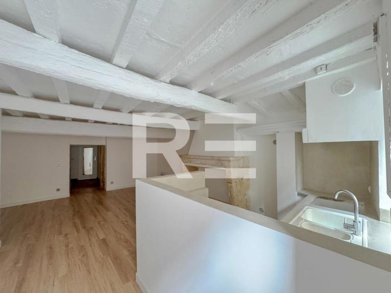 Maison de ville - 83 m² - 5 pièces