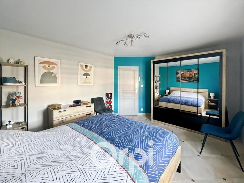 Maison - 143 m² - 5 pièces