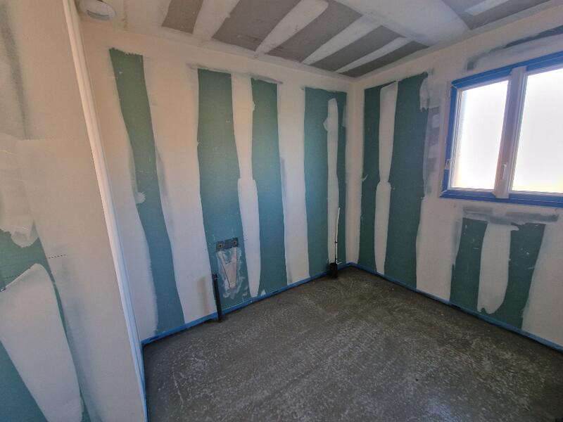 Maison - 99 m² - 6 pièces