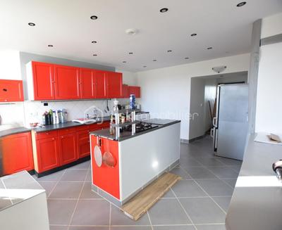 Maison - 126 m² - 5 pièces