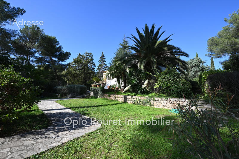 Maison - 197 m² - 7 pièces