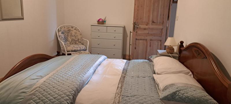 Maison - 379 m² - 4 pièces