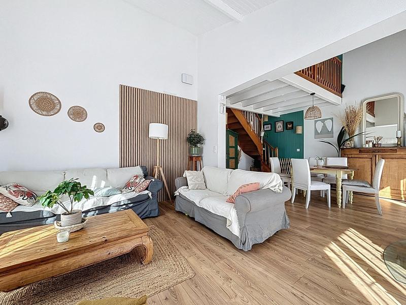 Maison - 125 m² - 6 pièces