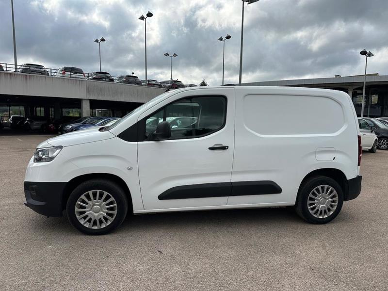 Toyota Proace City Fourgon 1.5 Medium 130 d-4d Dynamic Auto Prix Ttc