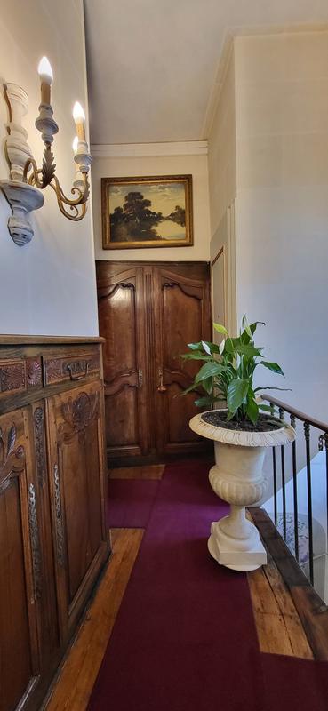 Maison - 200 m² - 8 pièces