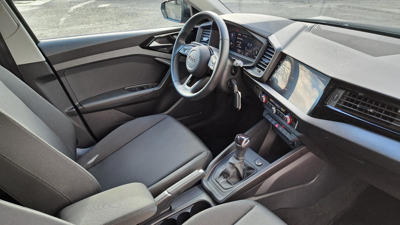 Audi A1 sportback 30 Tfsi 110 Ch s tronic 7 s line