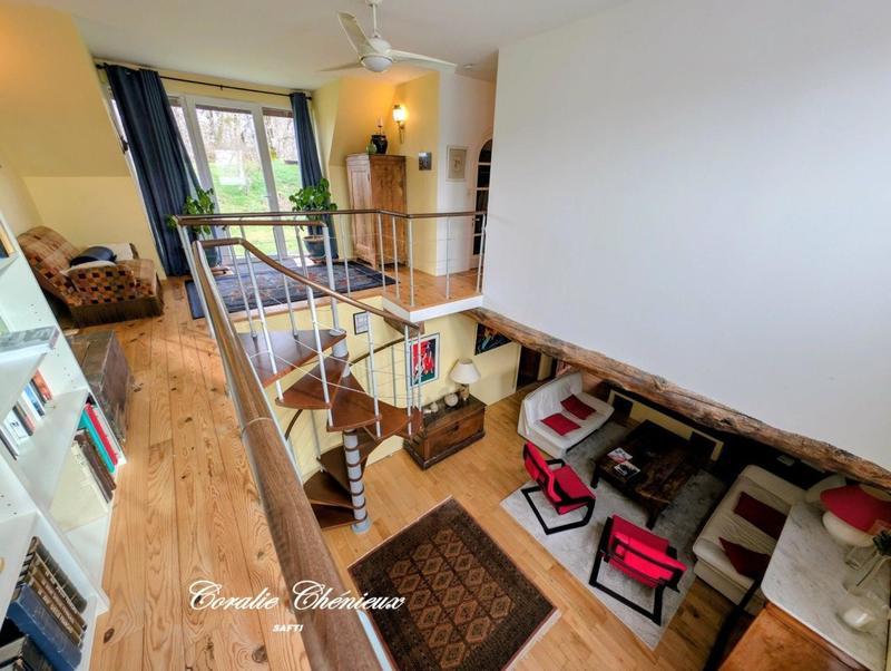 Maison - 171 m² - 7 pièces