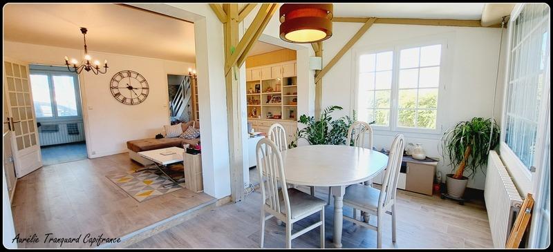 Maison - 150 m² - 8 pièces